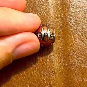 Retired Pandora family bonds enamel charm